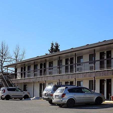 Golden West Motor Inn Carstairs Eksteriør billede